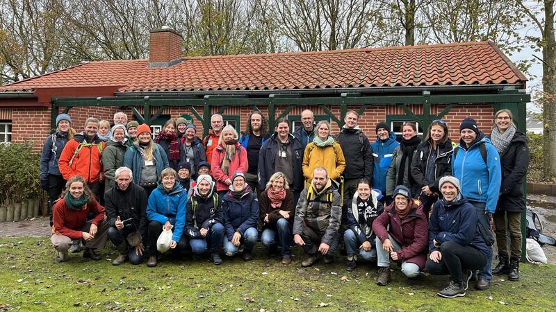 Participants of the IWSS workshop in front of Norderney's cultural heritage centre. CWSS/Bostelmann.
