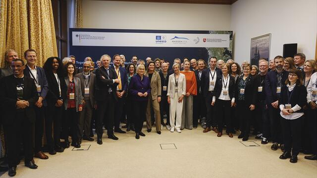 The Wadden Sea family at the 14th Trilateral Governmental Conference. Andreas Klesse/BMUV.